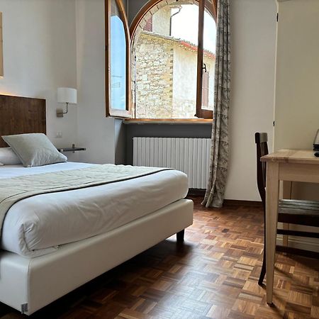 Hotel La Fortezza Ассизи Экстерьер фото