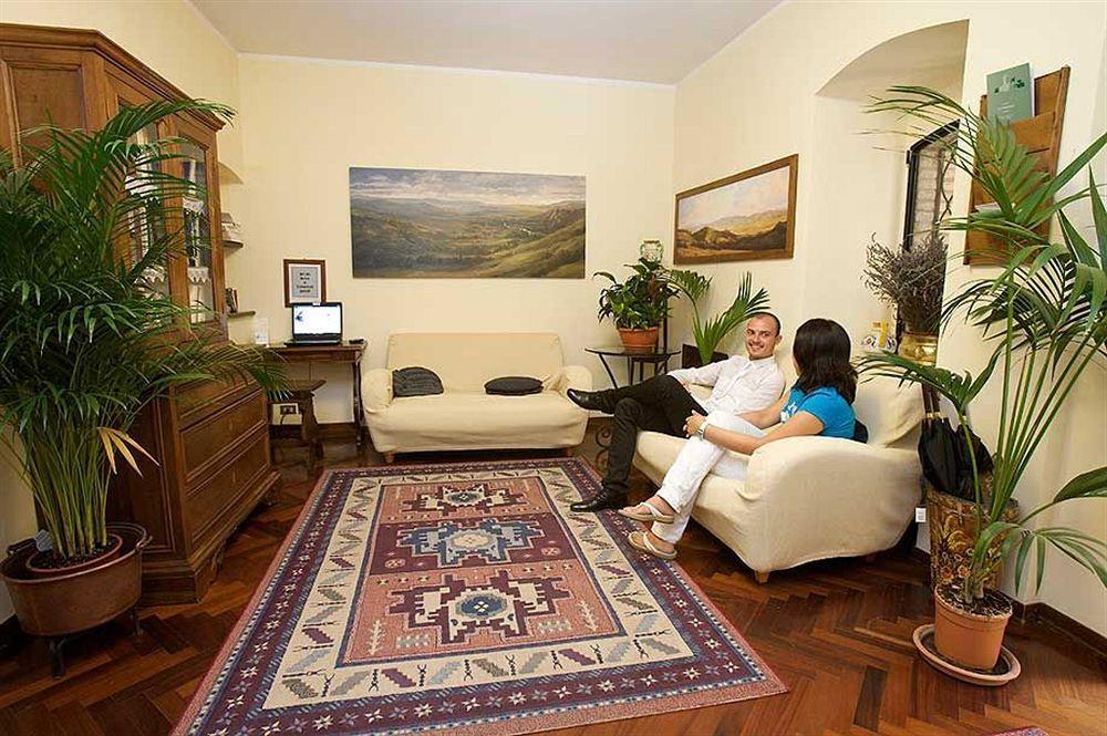 Hotel La Fortezza Ассизи Экстерьер фото